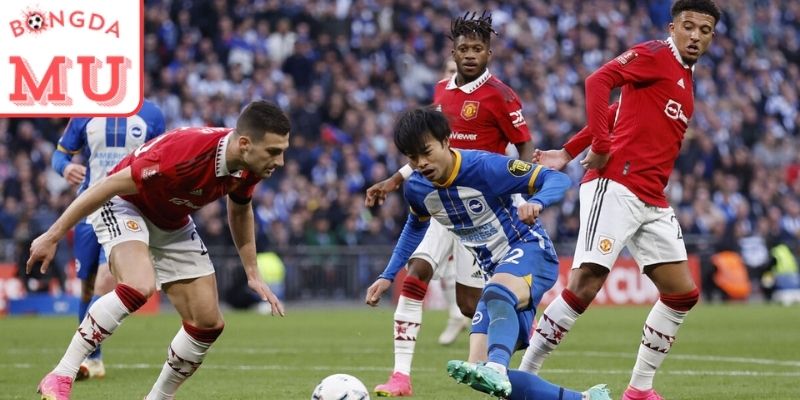Ten Hag có đang áp dụng triết lý giống Ajax tại MU không?